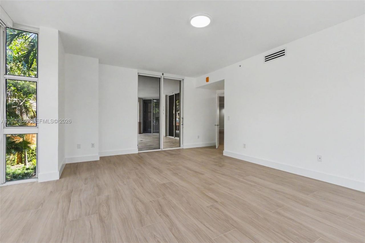 731 Crandon Blvd , Unit 208, Key Biscayne, FL 33149 Photo
