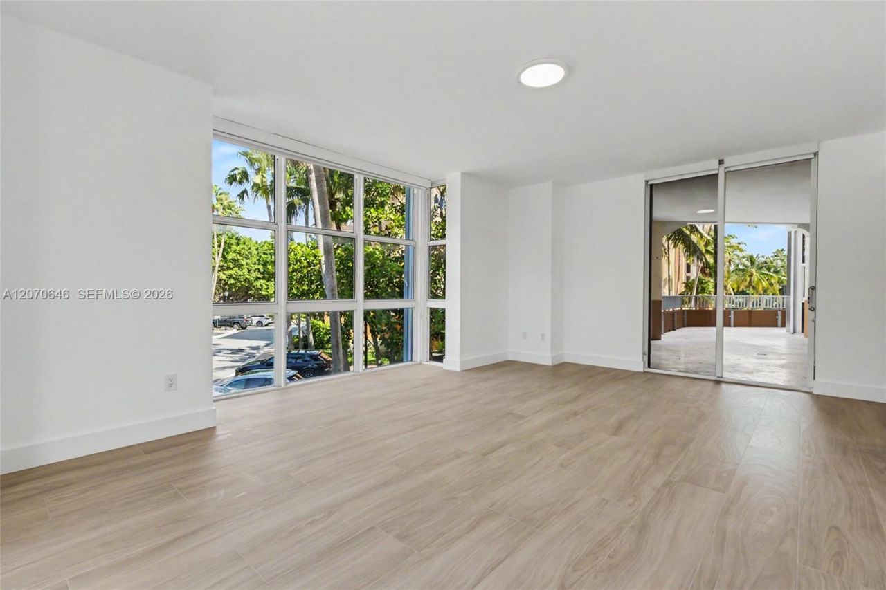 731 Crandon Blvd , Unit 208, Key Biscayne, FL 33149 Photo