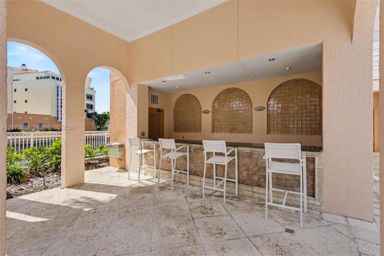 731 Crandon Blvd , Unit 208, Key Biscayne, FL 33149 Photo