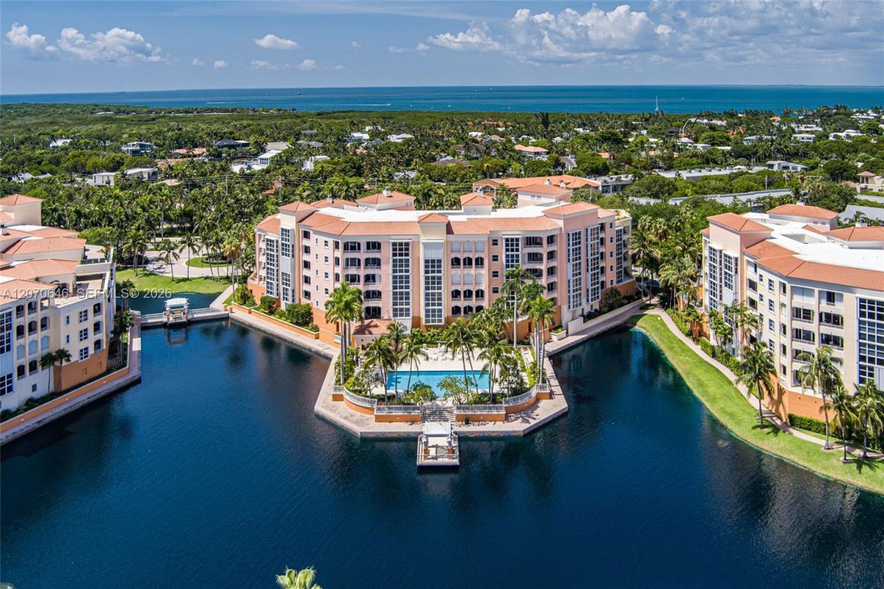 731 Crandon Blvd , Unit 208, Key Biscayne, FL 33149 Photo