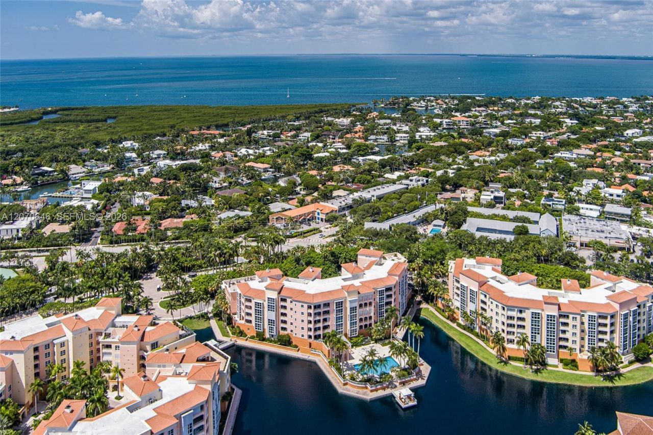 731 Crandon Blvd , Unit 208, Key Biscayne, FL 33149 Photo