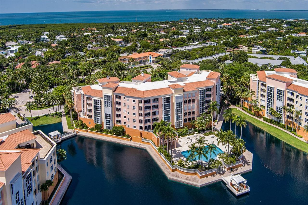 731 Crandon Blvd , Unit 208, Key Biscayne, FL 33149 Photo