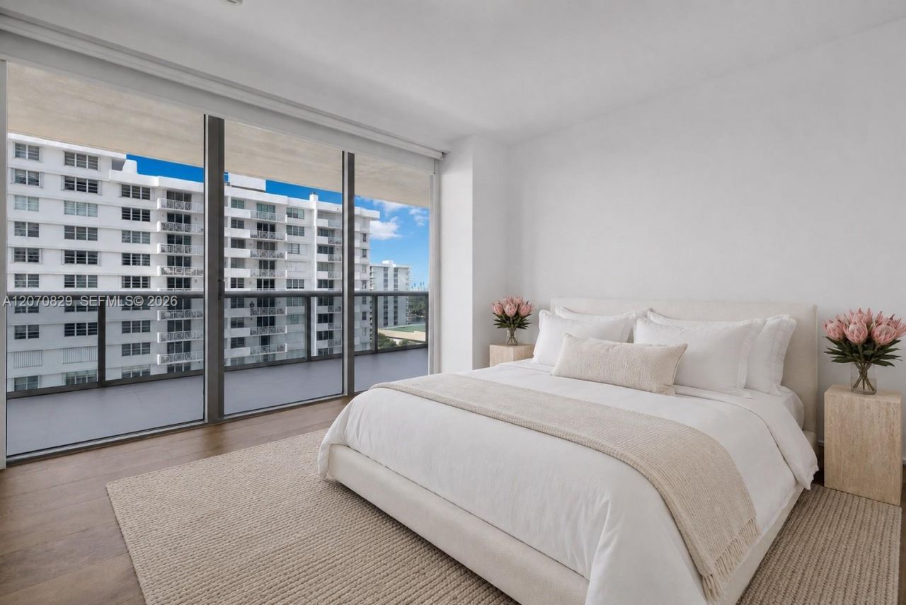 5875 Collins Ave, Unit 1102, Miami Beach, FL 33140 Photo