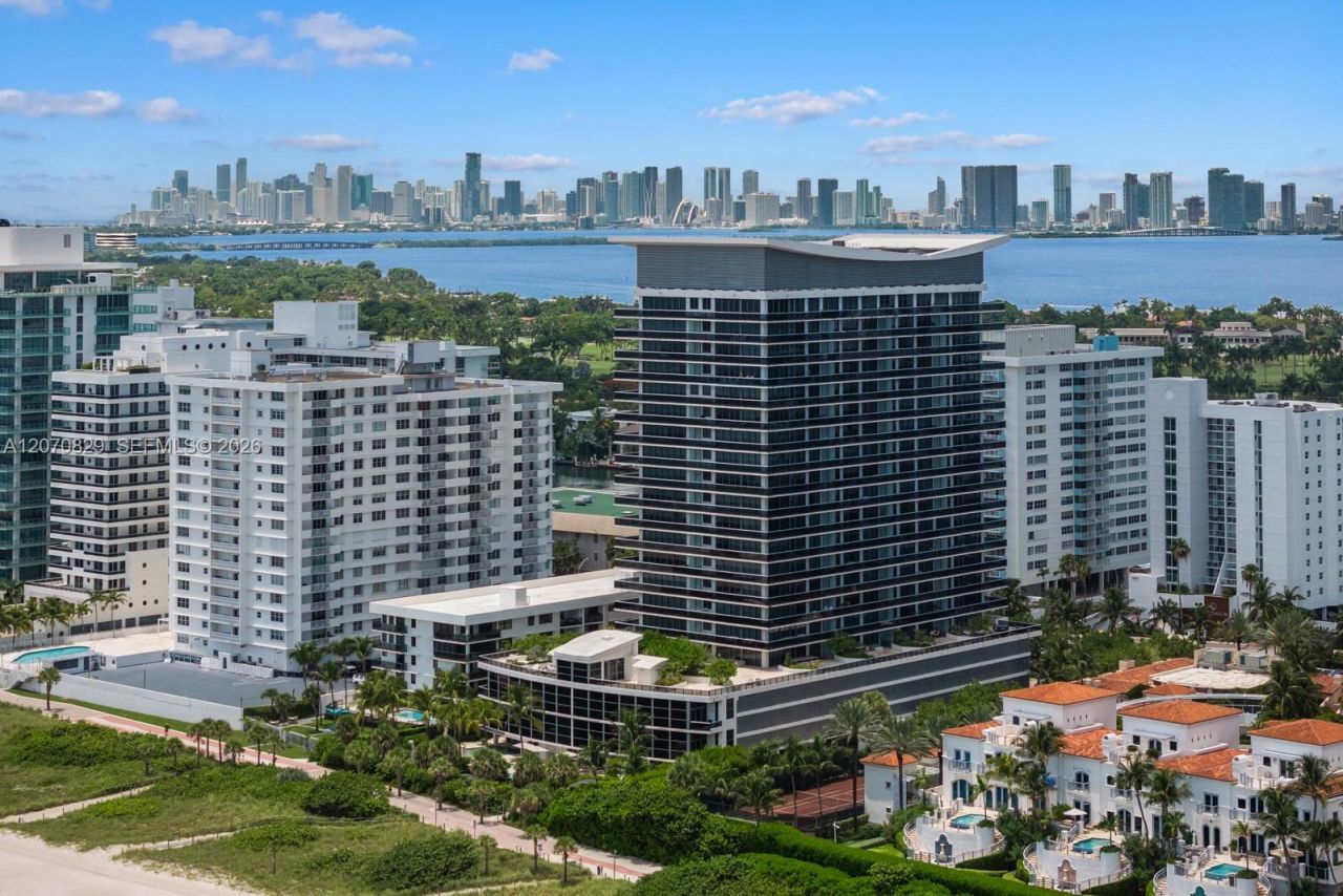 5875 Collins Ave, Unit 1102, Miami Beach, FL 33140 Photo