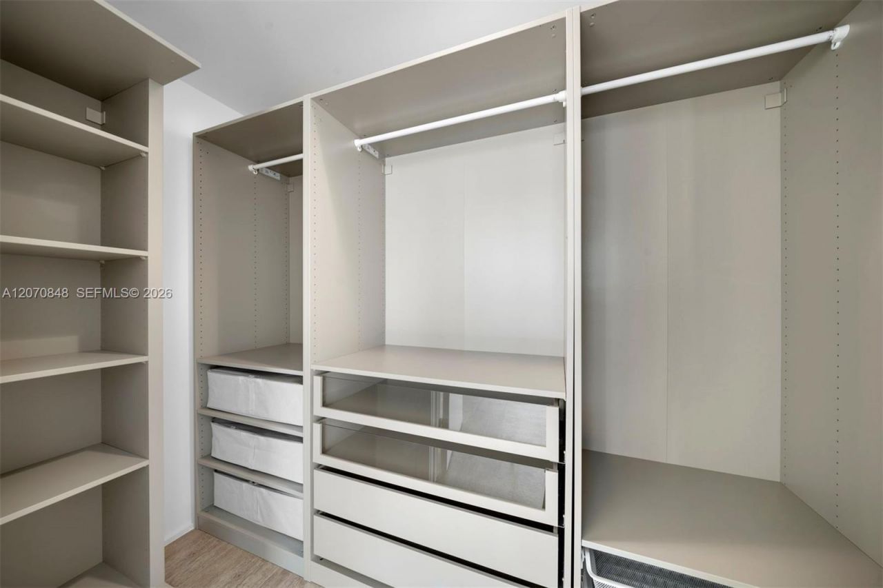 5875 Collins Ave , Unit 1102, Miami Beach, FL 33140 Photo