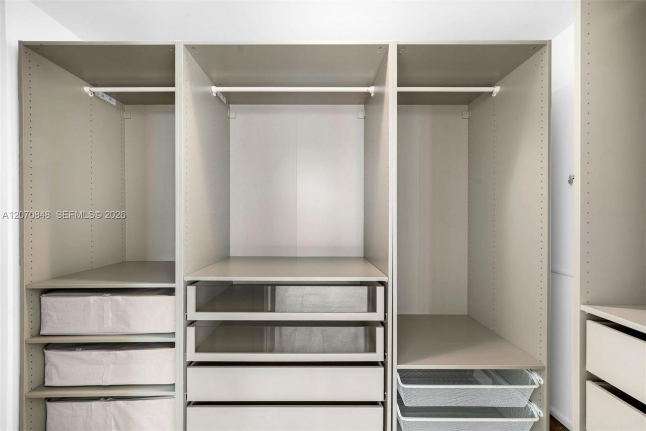 5875 Collins Ave , Unit 1102, Miami Beach, FL 33140 Photo