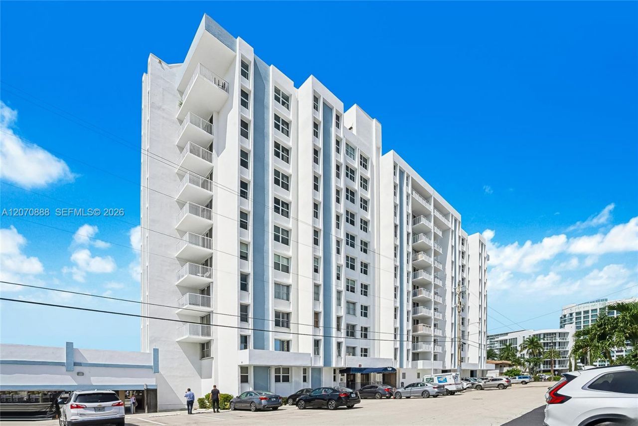 2881 NE 33rd Ct, Unit 5G, Fort Lauderdale, FL 33306 Photo