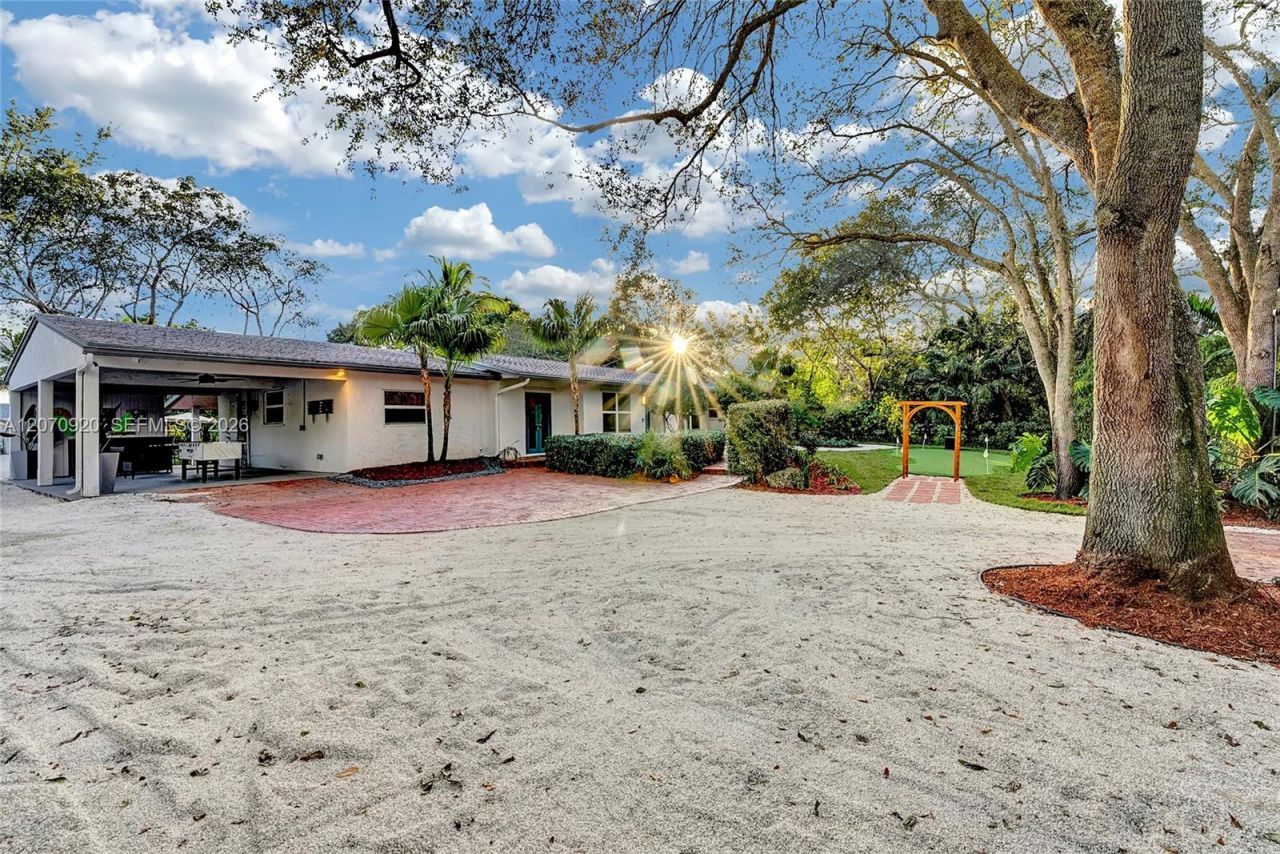 14330 SW 20th St, Davie, FL 33325 Photo