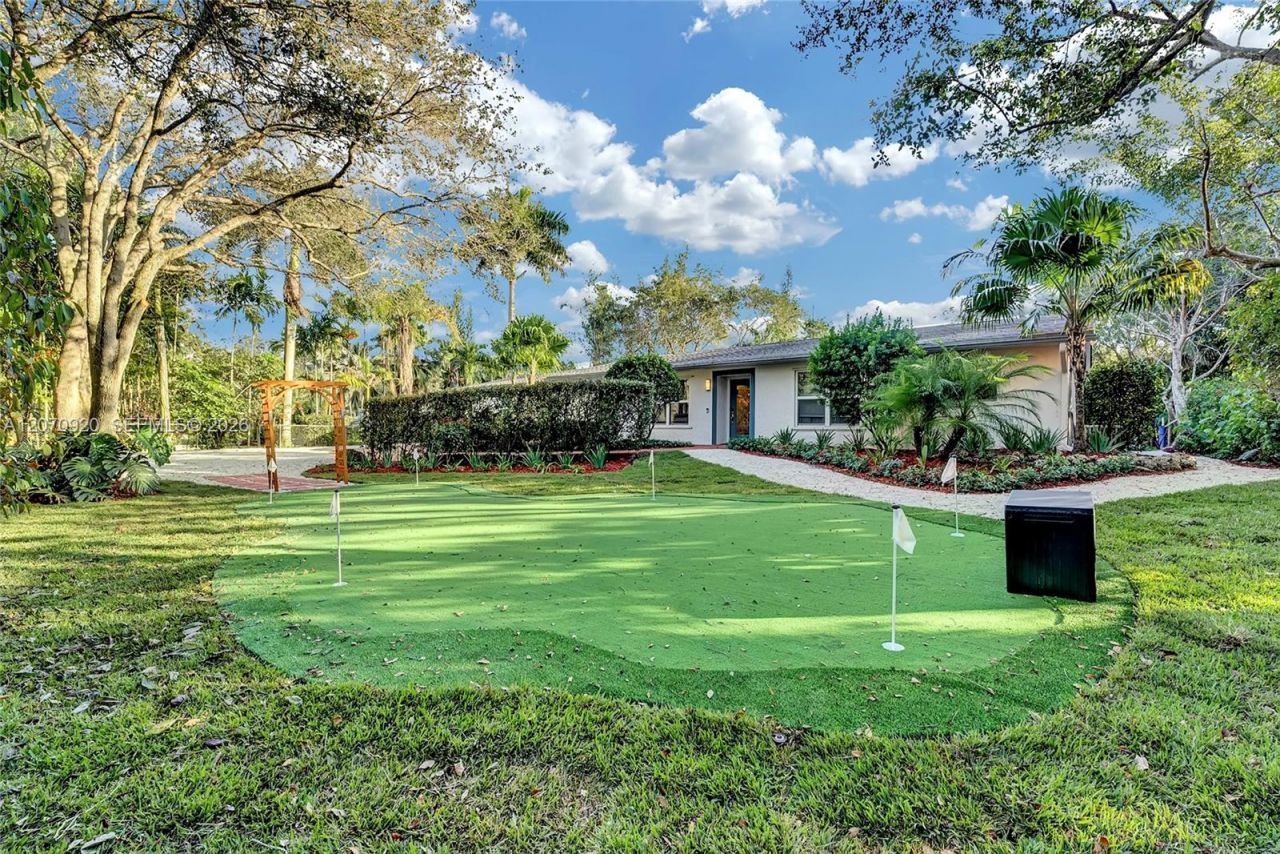 14330 SW 20th St, Davie, FL 33325 Photo