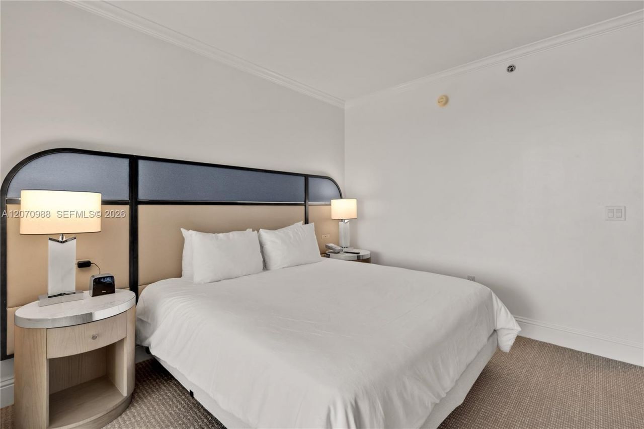 4401 Collins Ave , Unit 1508, Miami Beach, FL 33140 Photo