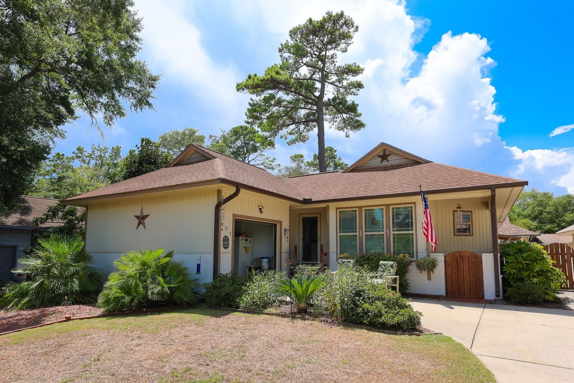821 Sparrow Hollow Ln., Myrtle Beach, SC 29572 Main Photo