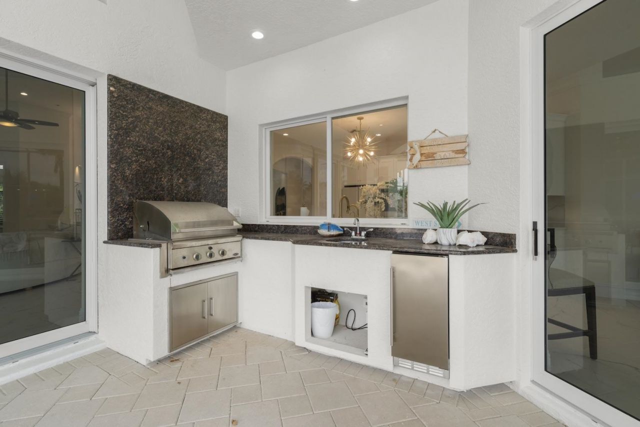 2302 Wulfert Rd, Sanibel, FL 33957 Photo