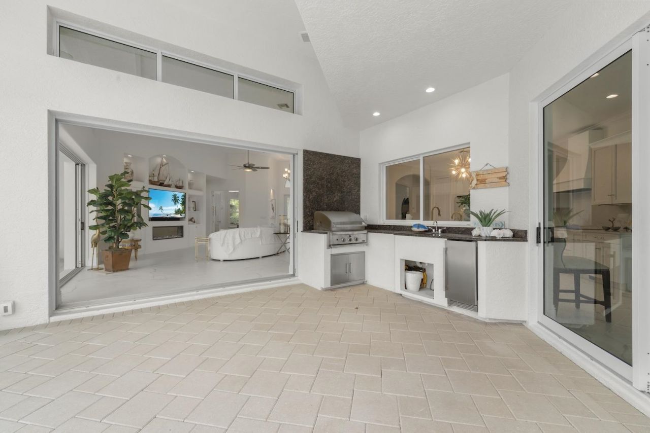 2302 Wulfert Rd, Sanibel, FL 33957 Photo