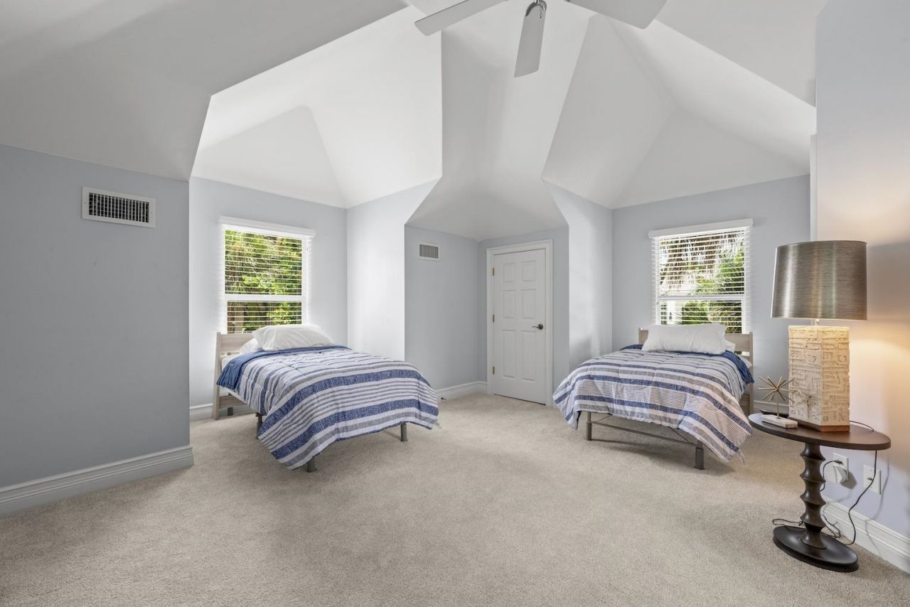 2302 Wulfert Rd, Sanibel, FL 33957 Photo