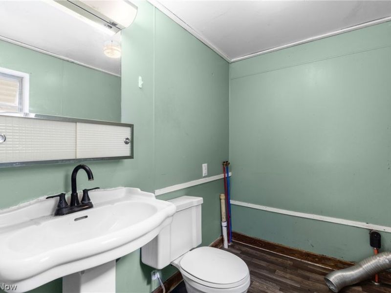 319 N 7th Street, Martins Ferry, OH 43935 Photo 12