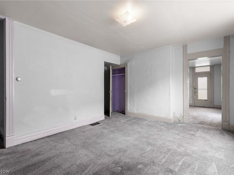 319 N 7th Street, Martins Ferry, OH 43935 Photo 6
