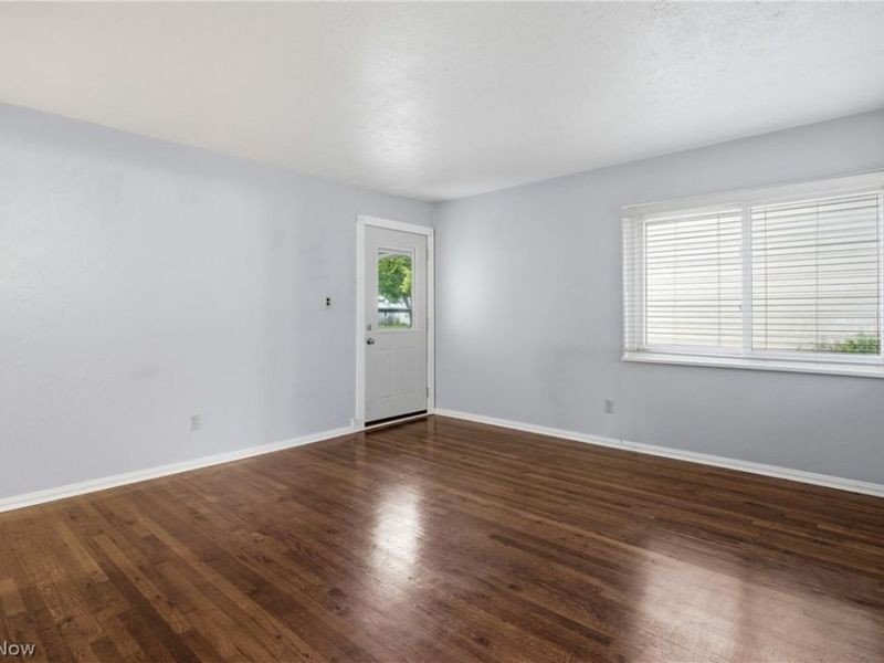 5733 Porter Road, North Olmsted, OH 44070 Photo 11