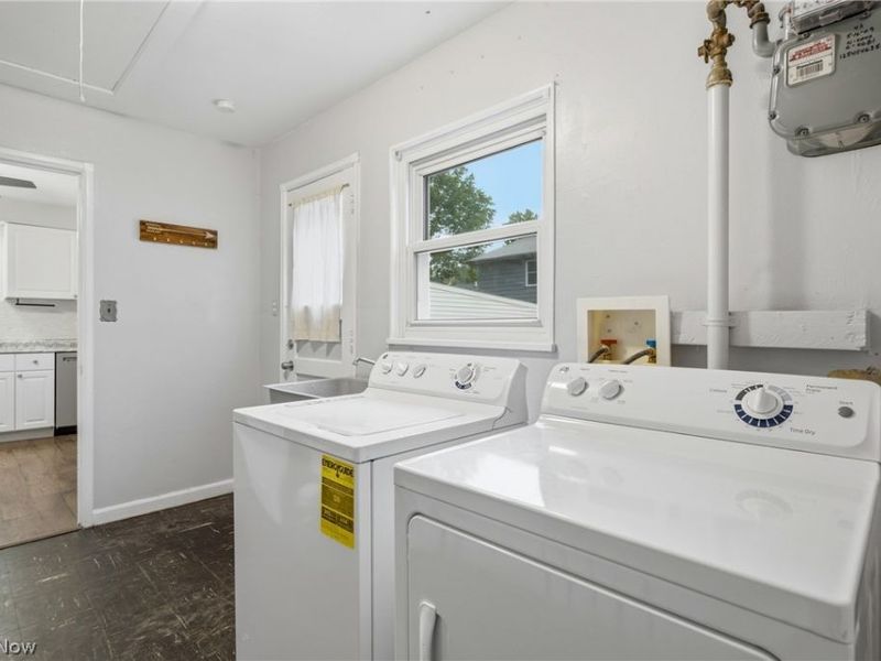 5733 Porter Road, North Olmsted, OH 44070 Photo 18