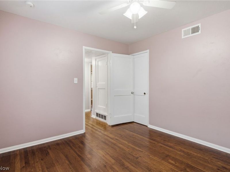 5733 Porter Road, North Olmsted, OH 44070 Photo 27