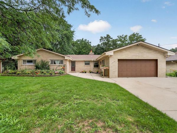 1225 N Osborne BOULEVARD, Racine, WI 53405