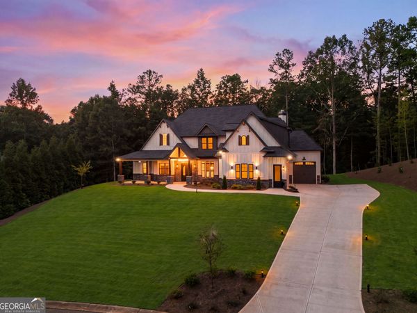 146 Lakeside Drive, Dawsonville, GA 30534