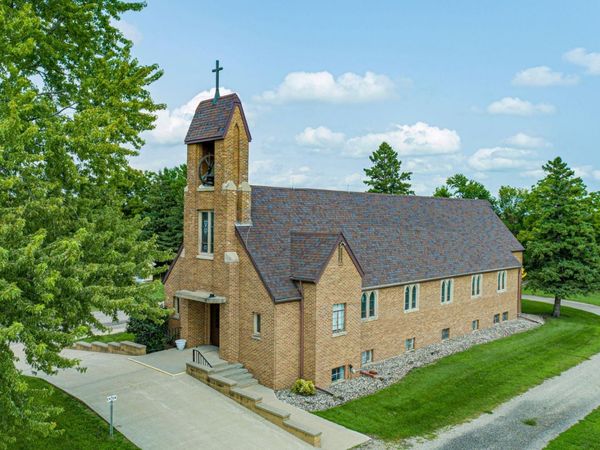31184 W Wilton River Road, Waseca, MN 56093