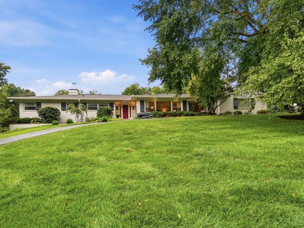 7375 Aracoma Forest Drive, Amberley, OH 45237