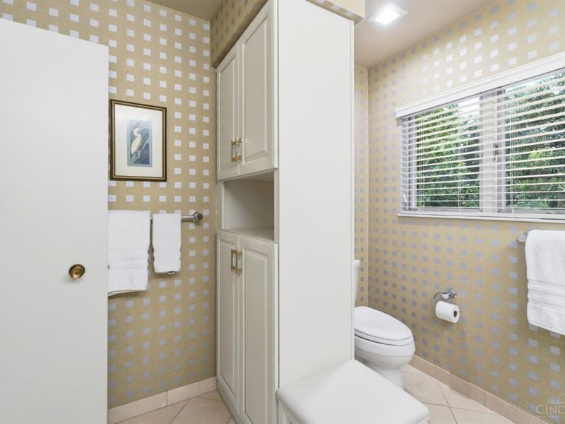7375 Aracoma Forest Drive, Amberley, OH 45237 Photo 36