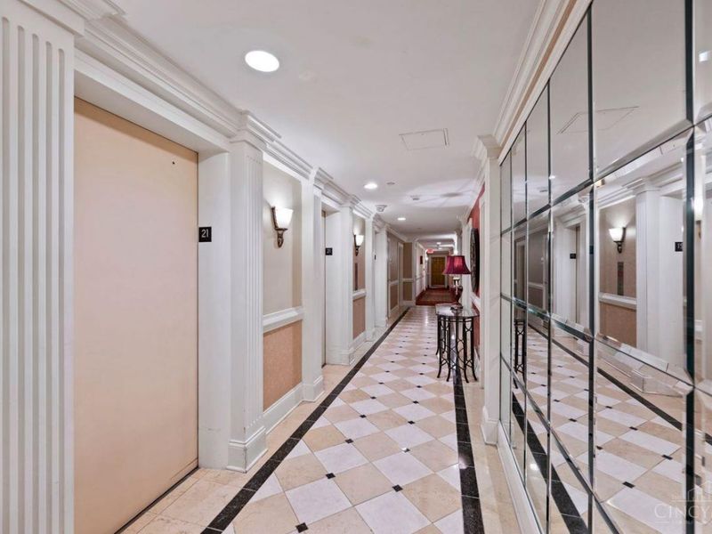 2200 Victory Parkway, Unit 2104, Cincinnati, OH 45026 Photo 22