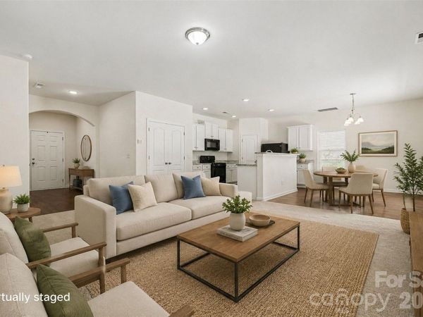 6414 Jerimoth Drive, Charlotte, NC 28215