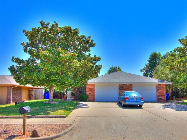 105 Willow Branch Road, Unit 105-107, Norman, OK 73072