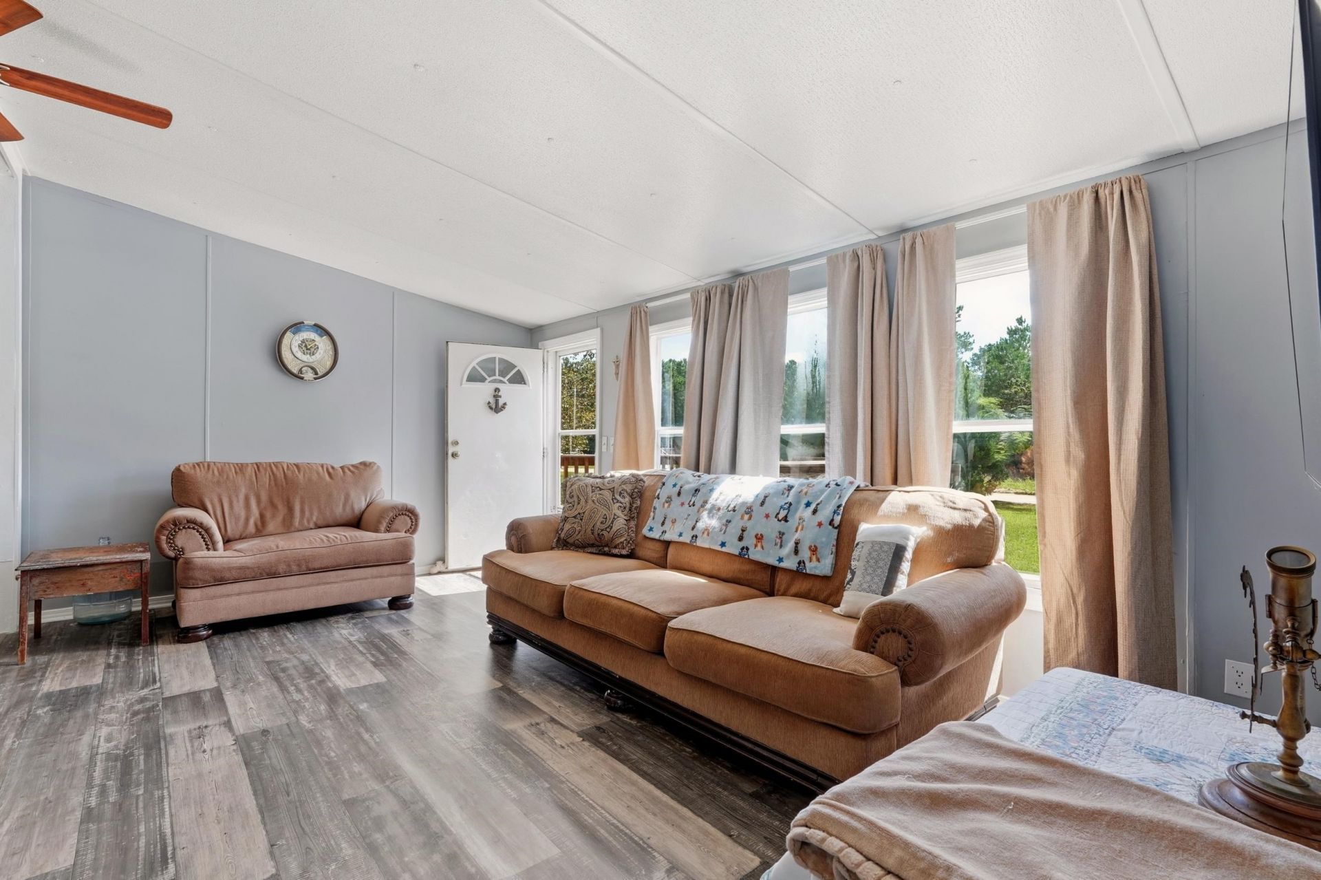 1359 Beechnut Dr. Photo 4