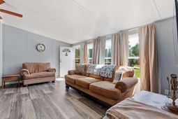 1359 Beechnut Dr. photo 4