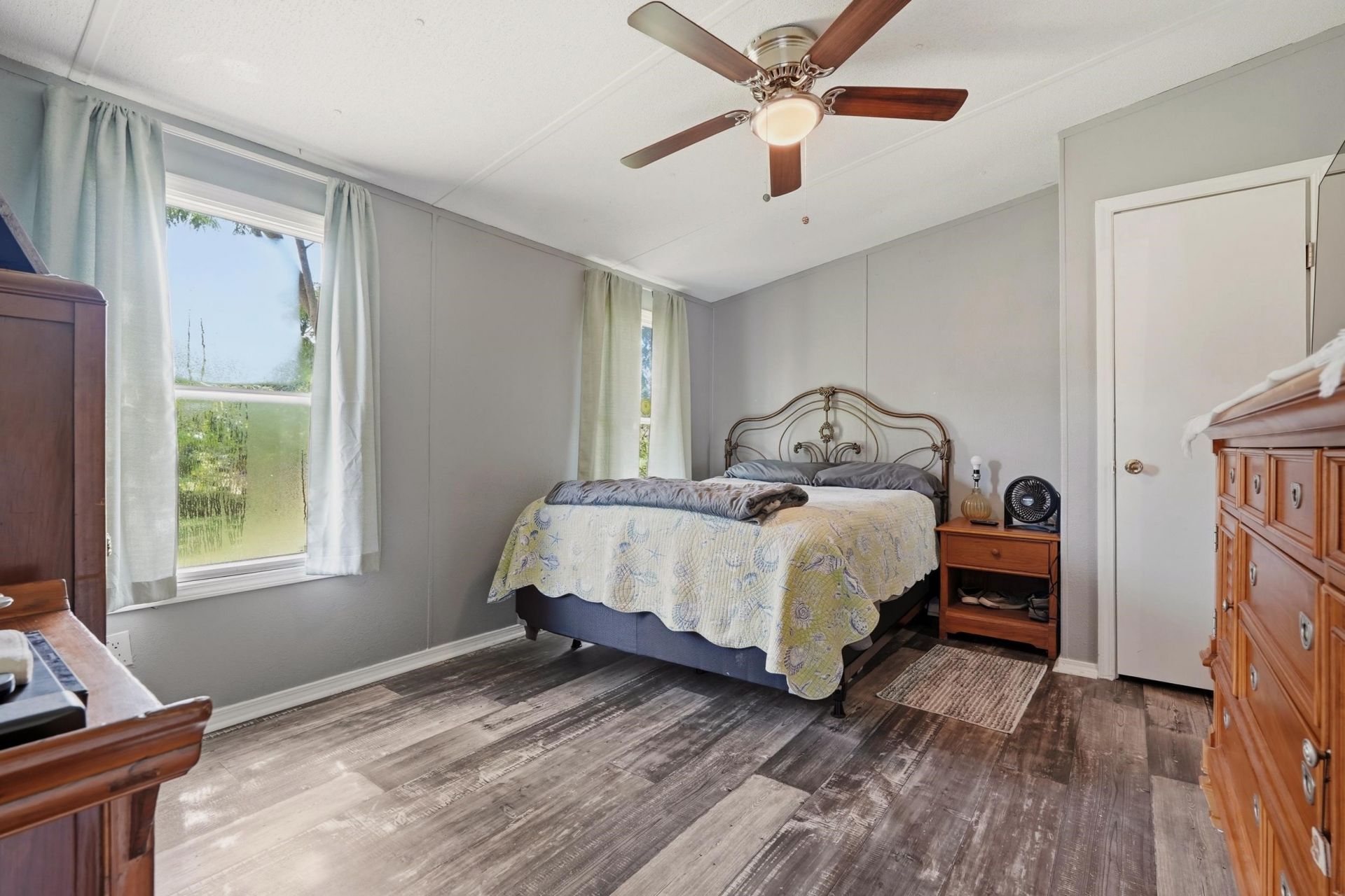 1359 Beechnut Dr. Photo 9