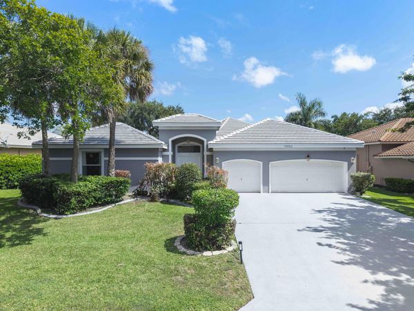4862 Kensington Circle, Coral Springs, FL 33076