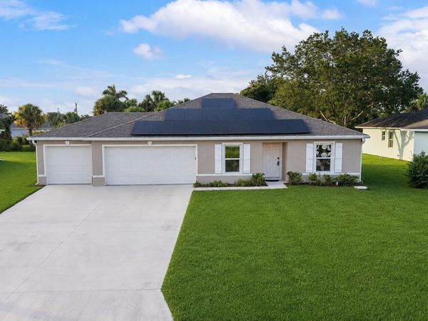 619 SW Hamberland Avenue, Port St. Lucie, FL 34953