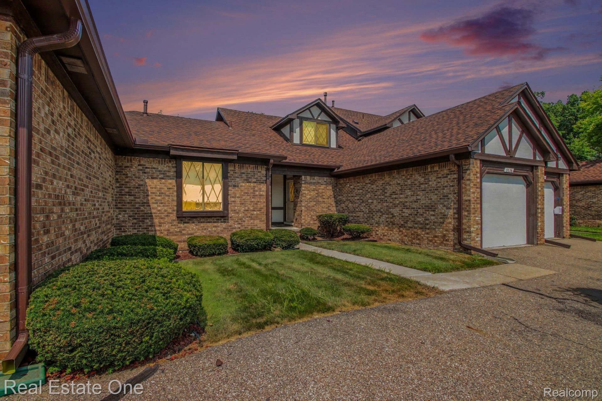 3326 Heritage Parkway, Dearborn, Mi 48124 Main Photo
