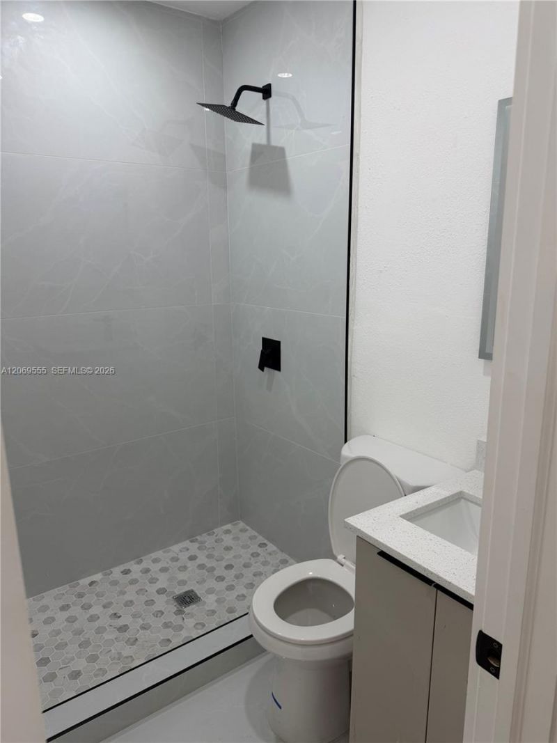 6905 NW 4th Ct, Unit B, Miami, FL 33150 Photo