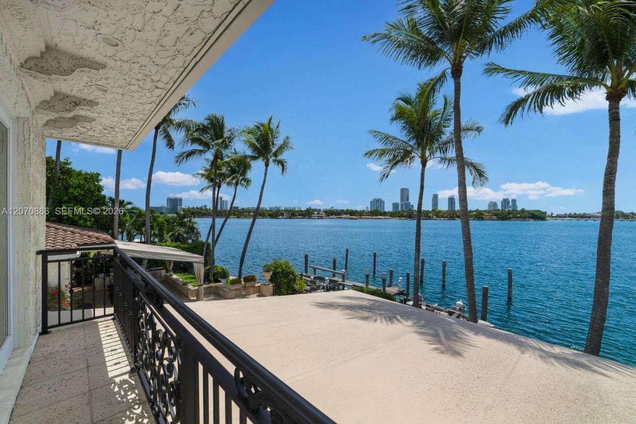 4 Palm Ave, Miami Beach, FL 33139 Photo