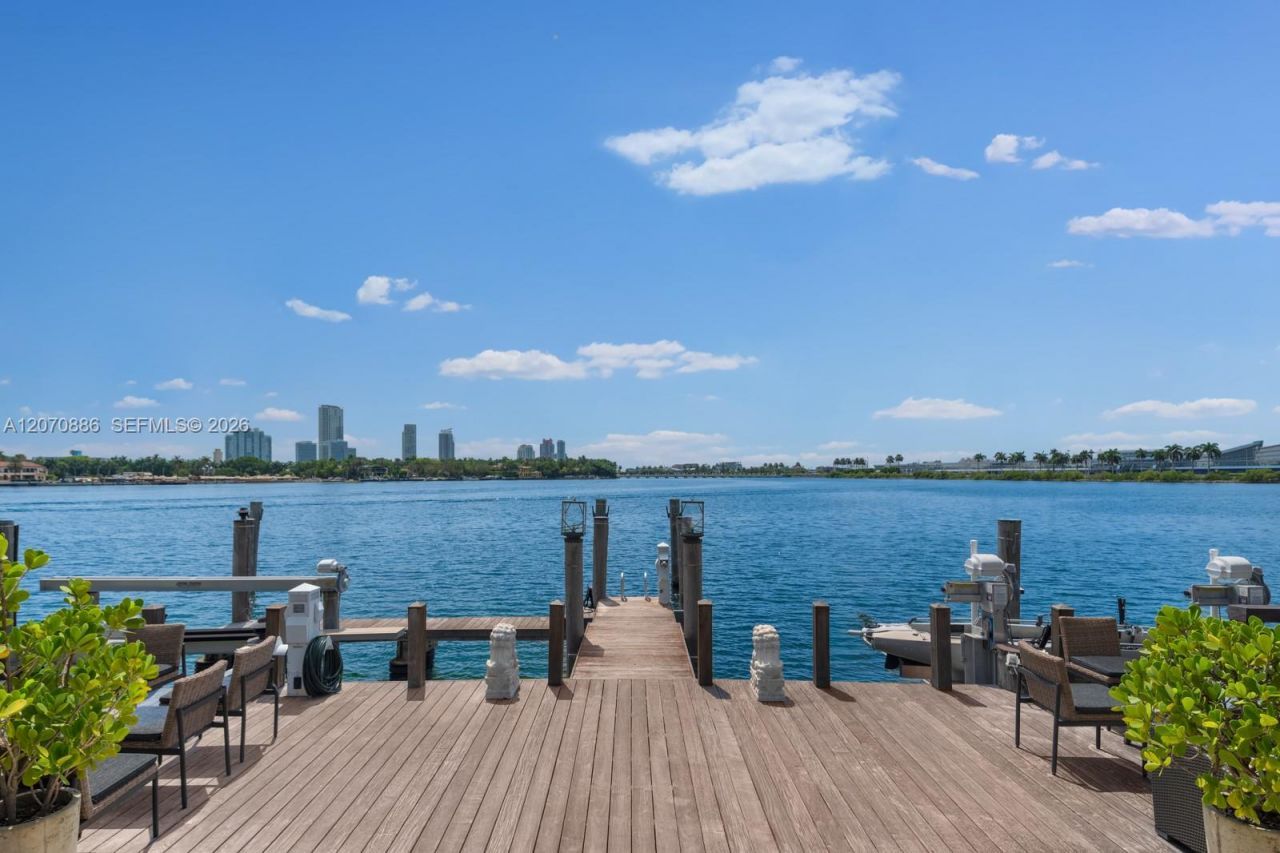 4 Palm Ave, Miami Beach, FL 33139 Photo