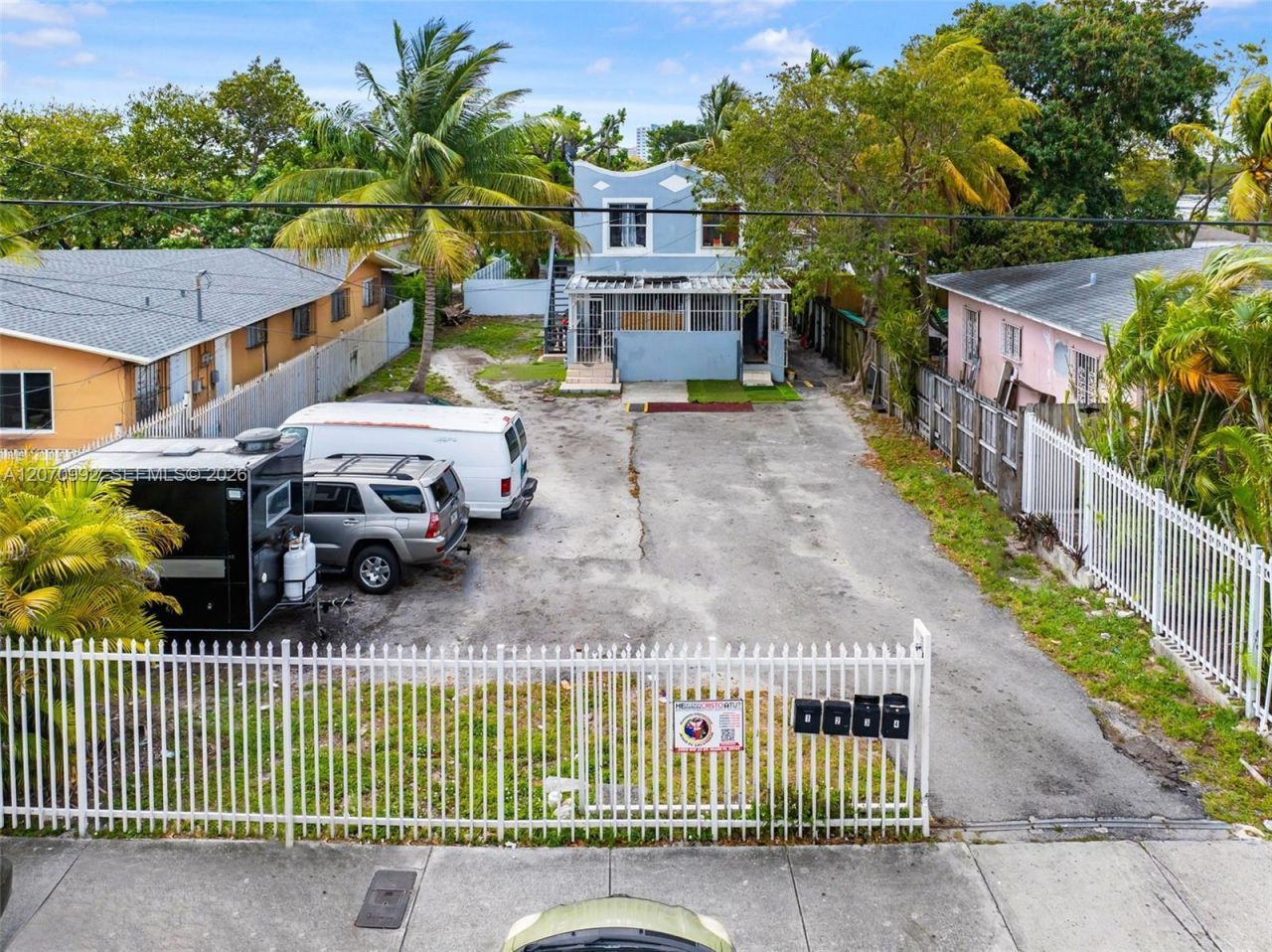 1236 NW 28th St , Unit 2, Miami, FL 33142 Photo