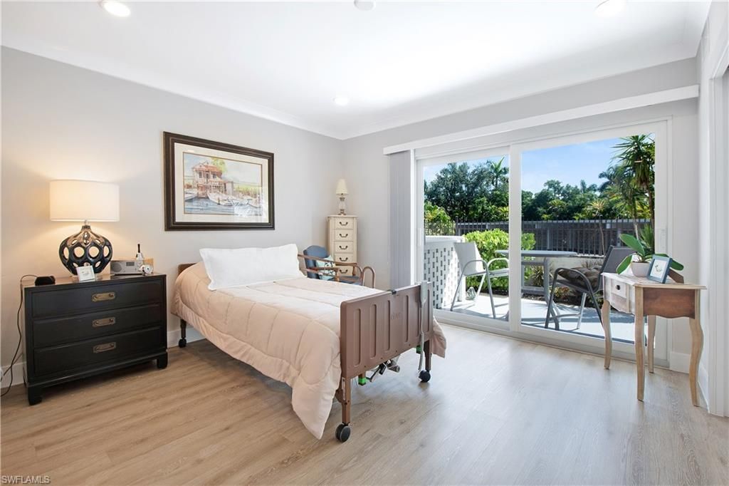 60 Pelican St W, Unit 103, Naples, FL 34113 Photo
