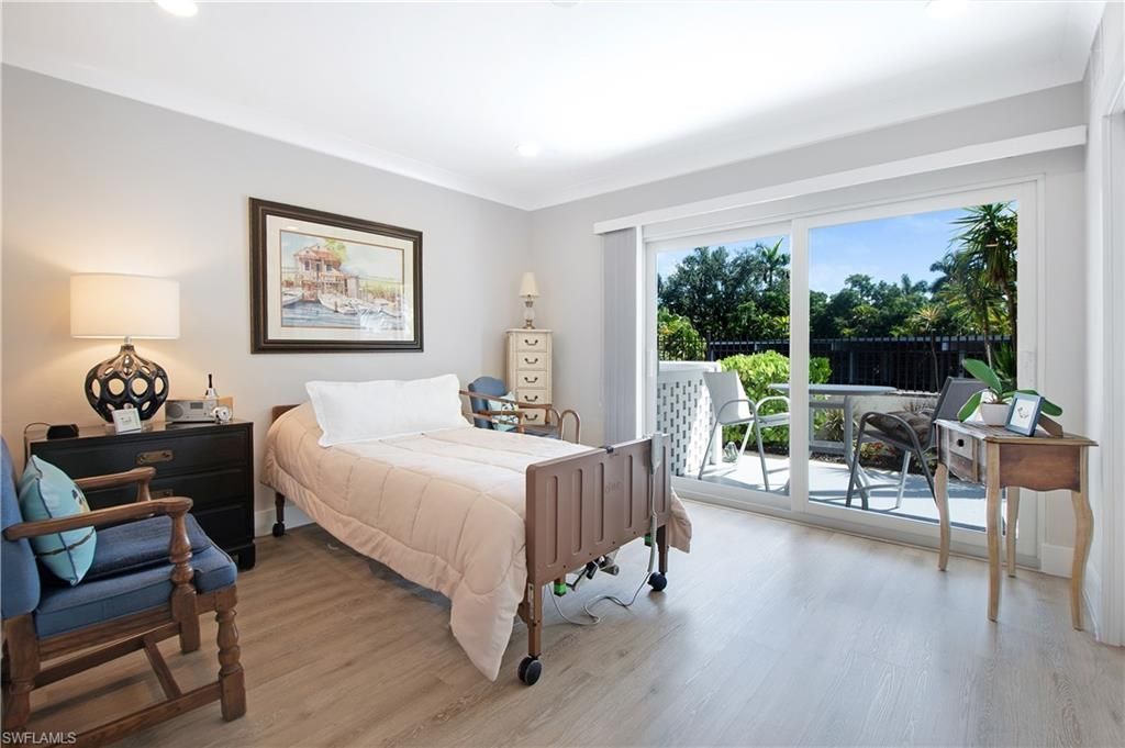 60 Pelican St W, Unit 103, Naples, FL 34113 Photo