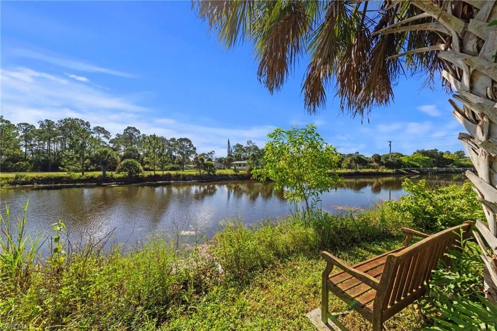 2233 18th Ave Ne, Naples, FL 34120 Photo