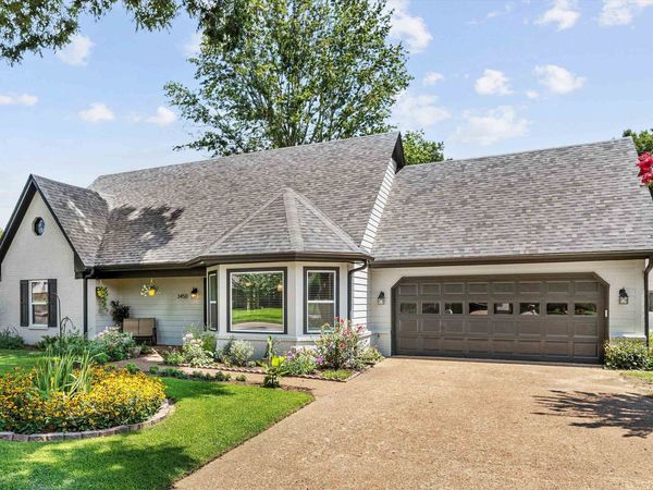 3450 SUNSWEPT DR, Bartlett, TN 38133
