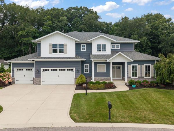 326 W Houghton Drive , Valparaiso, IN 46385