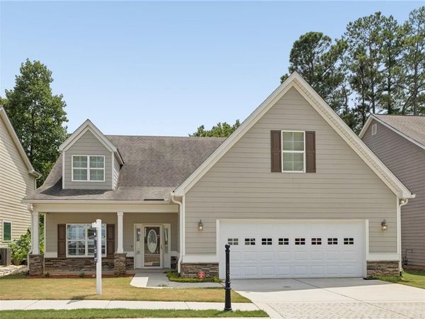 495 Rabbits Run, Fayetteville, GA 30214
