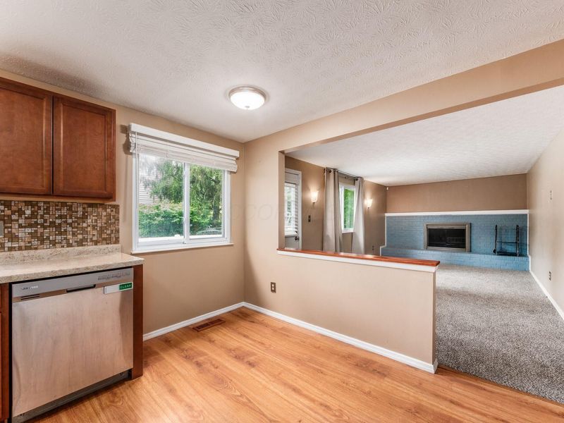 5960 Winterberry Drive , Galloway, OH 43119 Photo 18
