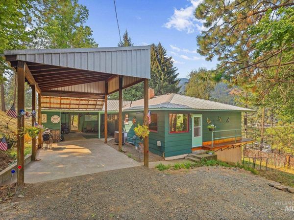 804 Pine Drive Heights, Orofino, ID 83544