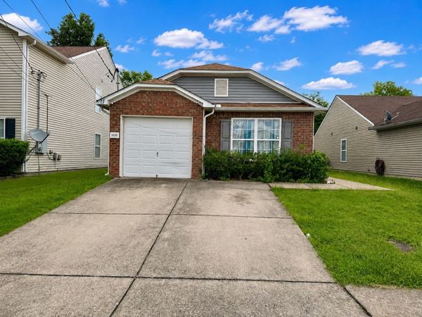 3036 Ewingdale Dr , Nashville, TN 37207